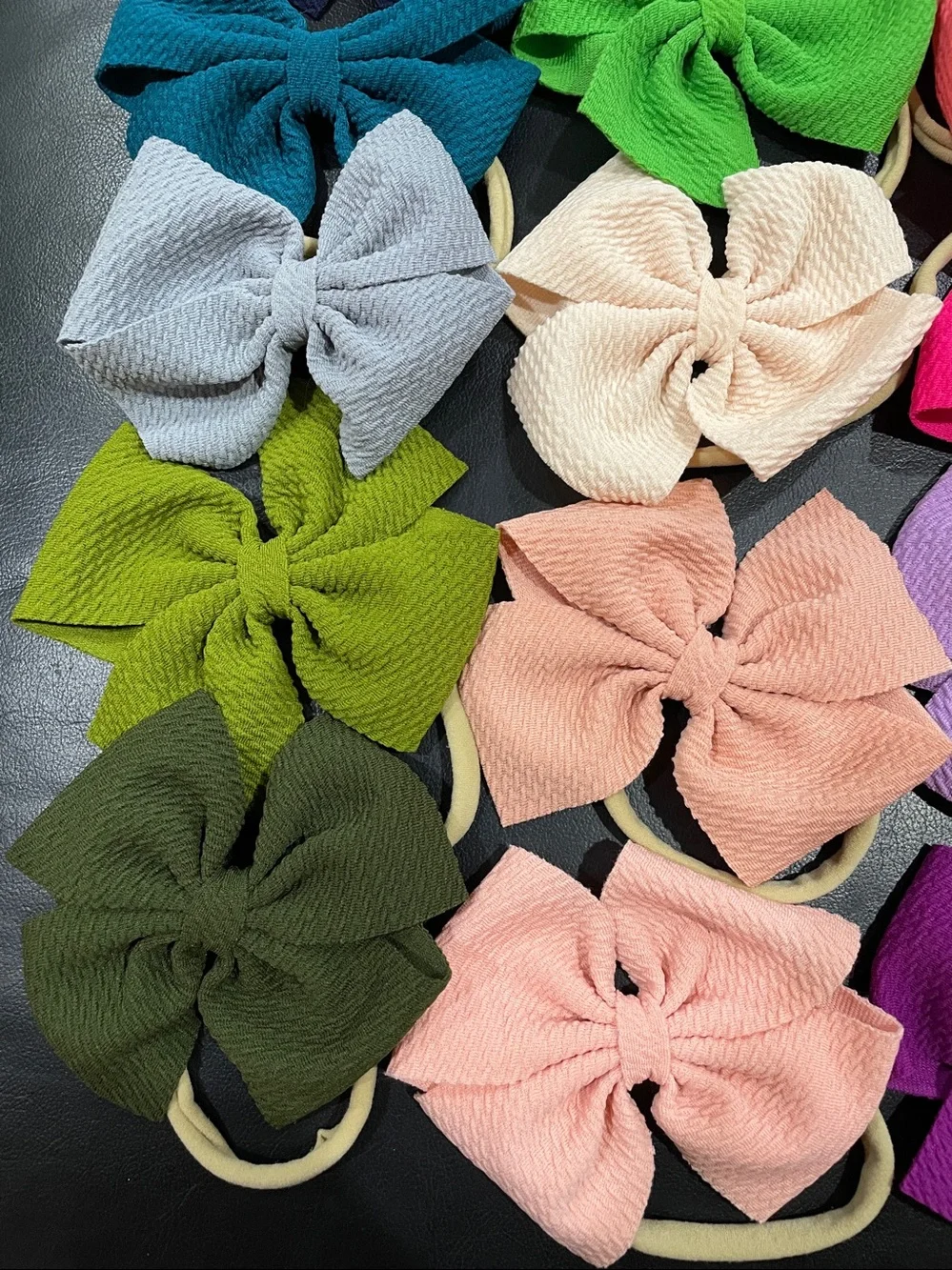 22 Kids/Adult Ponytail Bows